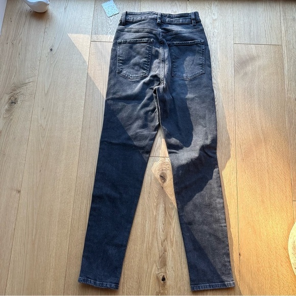 NWT FREE PEOPLE ZURI WASHED BLACK MOM JEANS - 26 - Picture 11 of 17